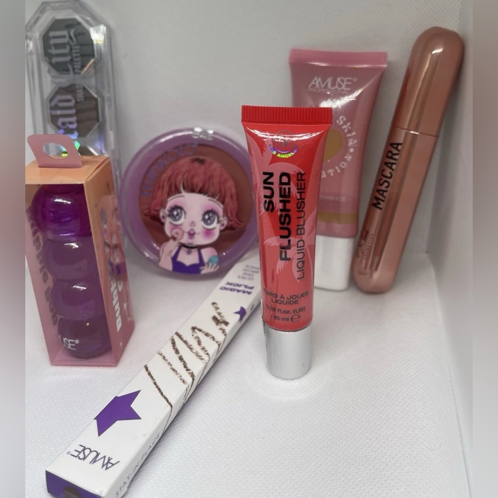 Muse Sun Flushed Liquid Blusher - Vibrant Pink